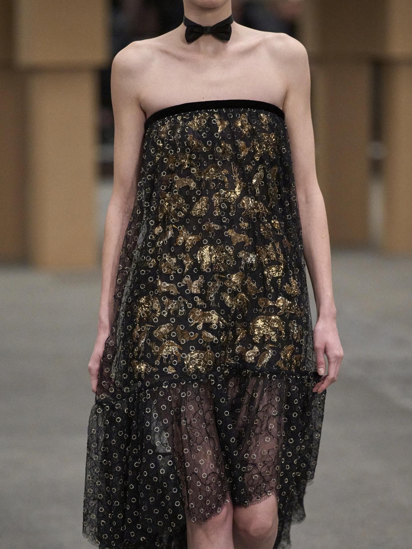 Kleider schulterfrei Chanel