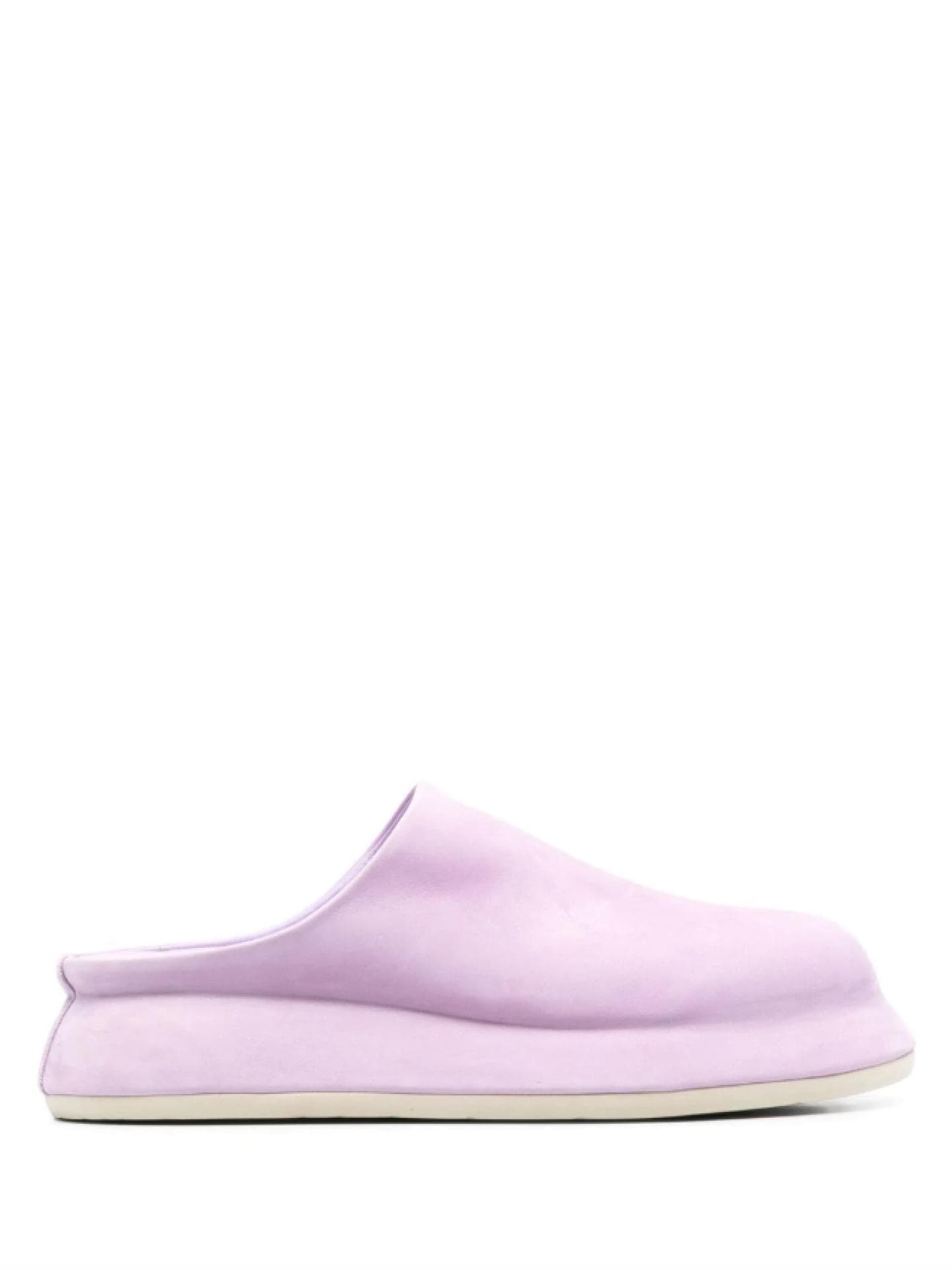 Pantoletten von Jacquemus