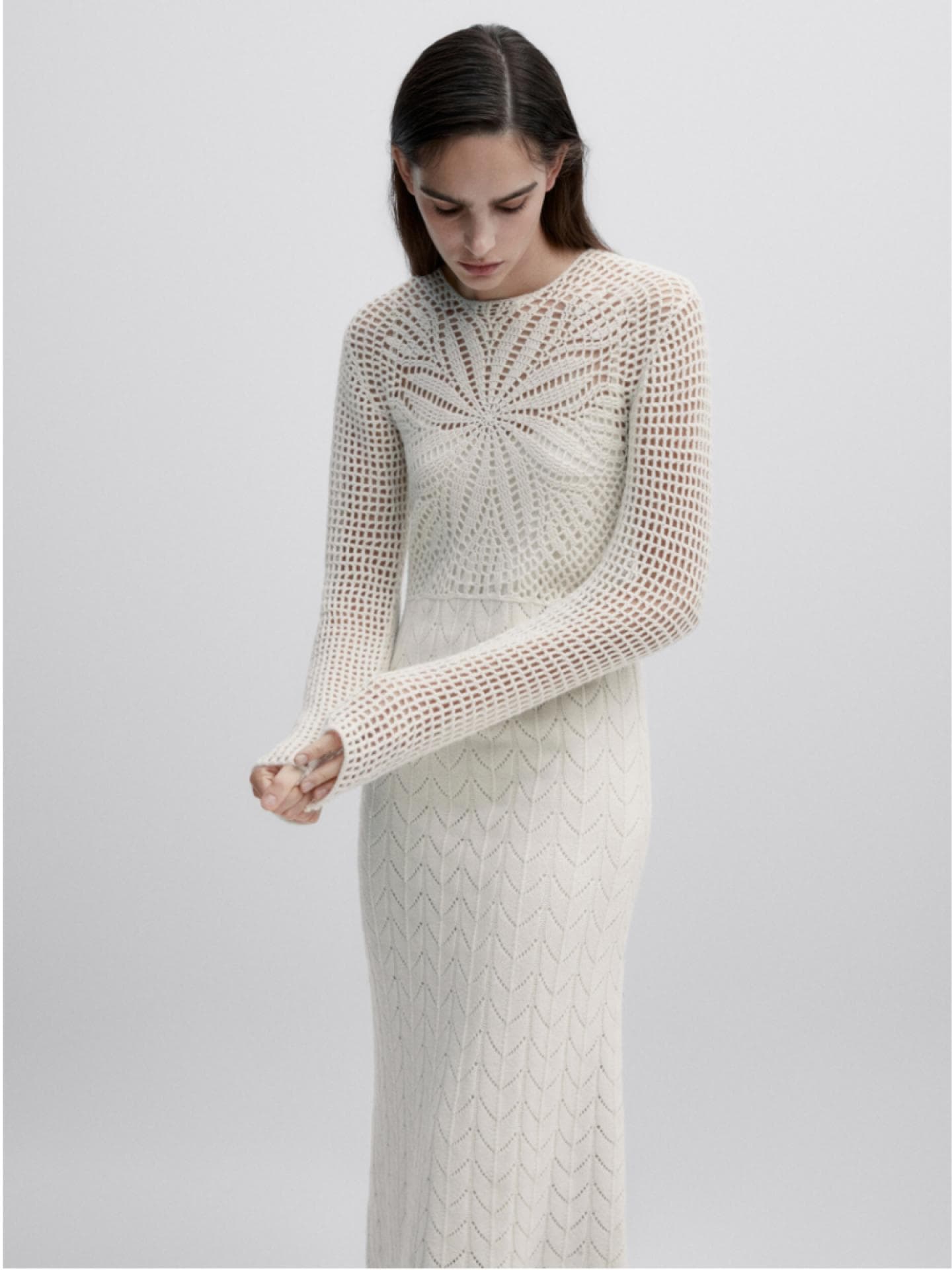 Weißes Strickkleid von Massimo Dutti