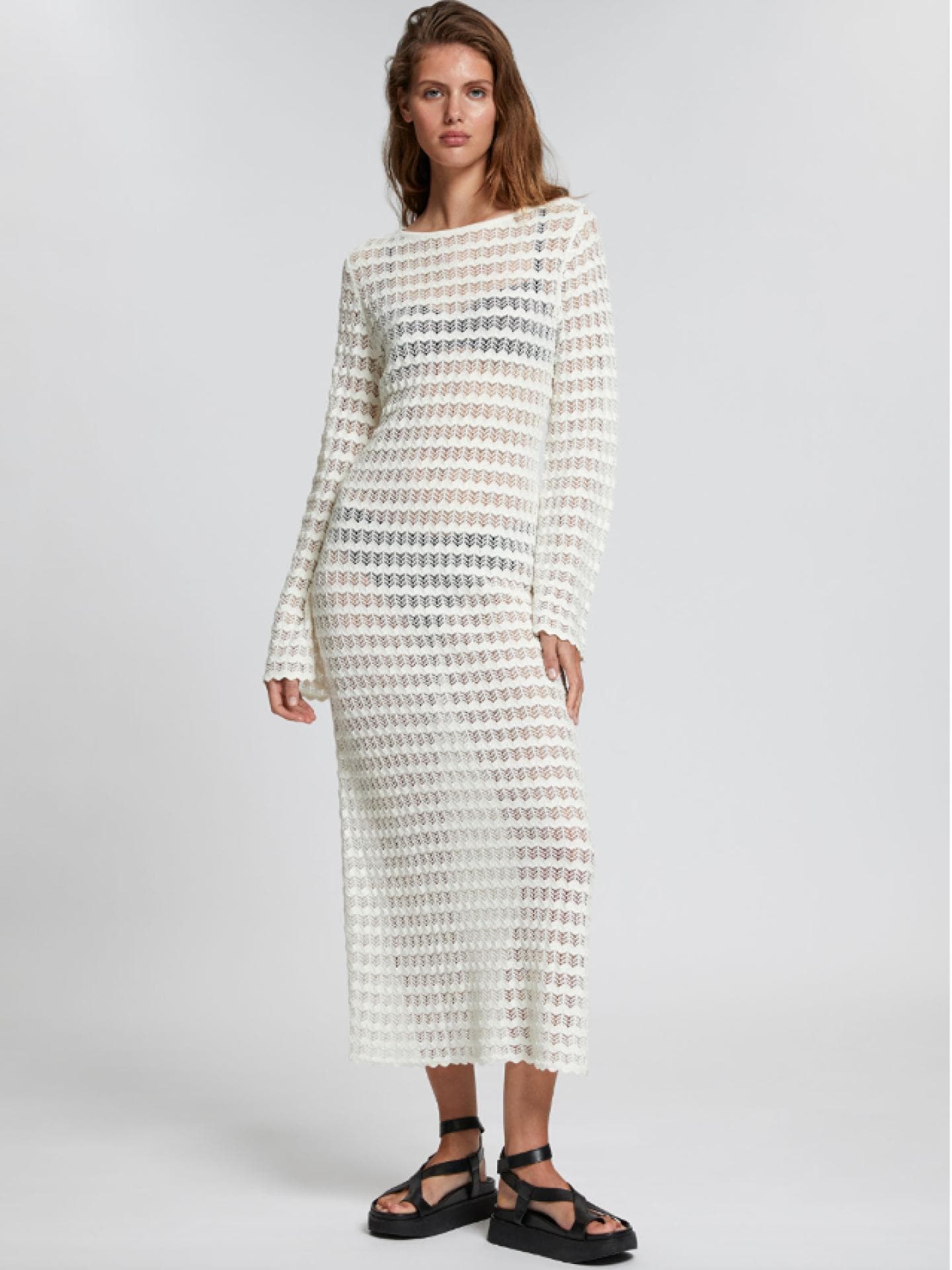 Weißes Strickkleid
