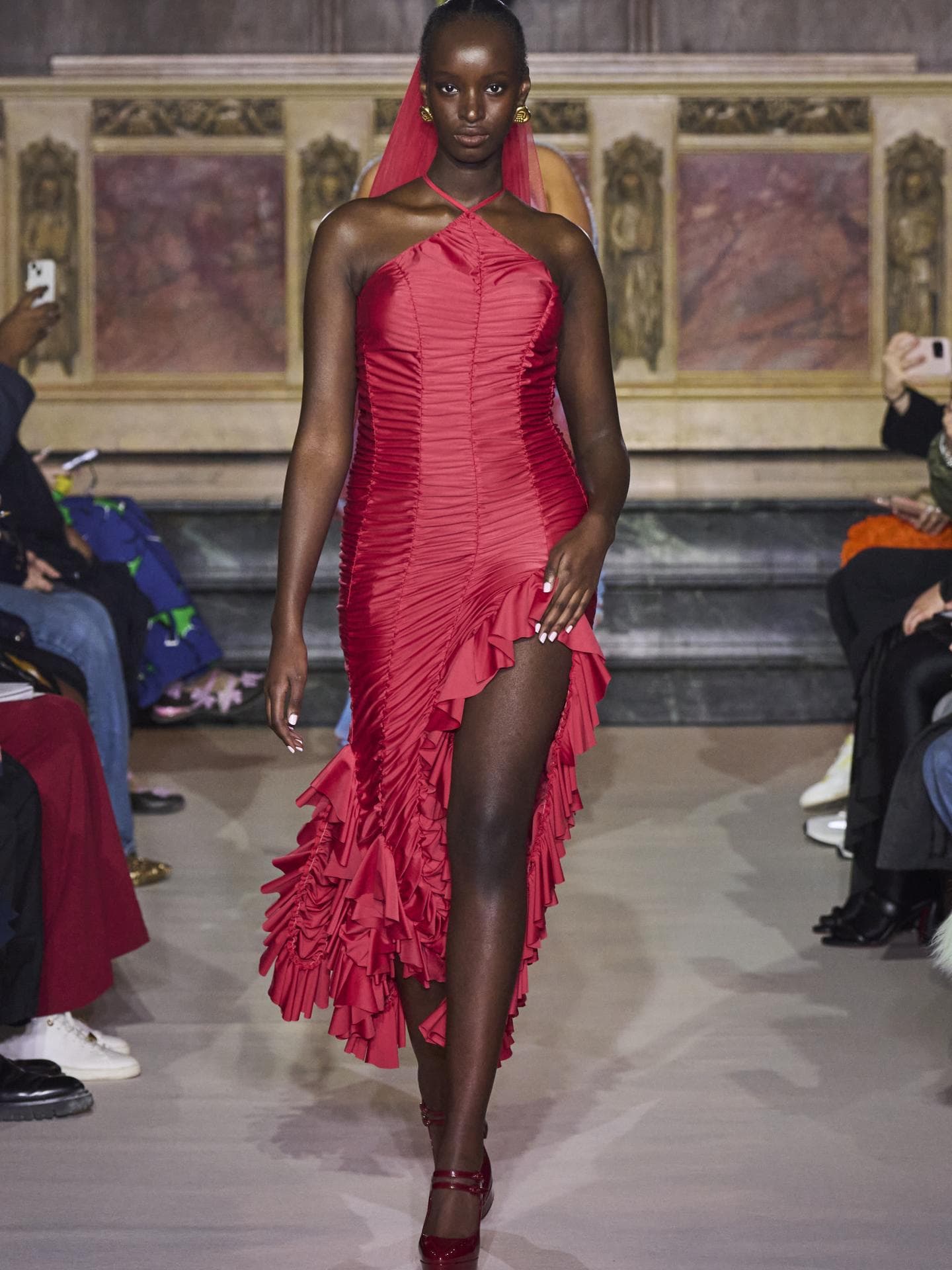 Ester Manas Herbst Winter 2023