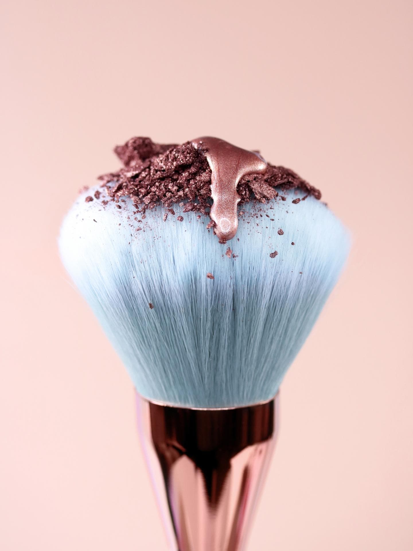 Pinsel mit Highlighter drauf