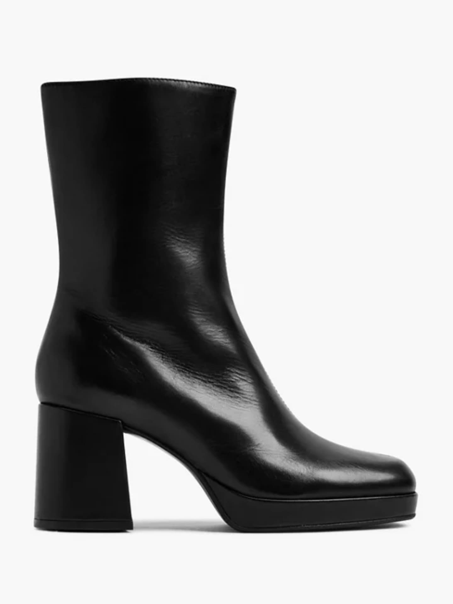 Deichmann schwarze Stiefelette mit Blockabsabsatz und Plateauabsatz