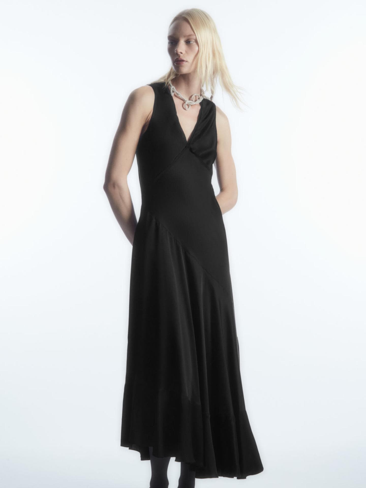 Kleid in Schwarz von COS