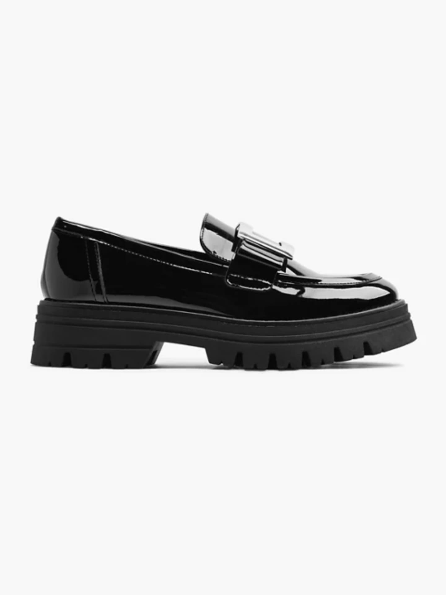 schwarzer Lack-Loafer von Deichmann mit Plateausohle