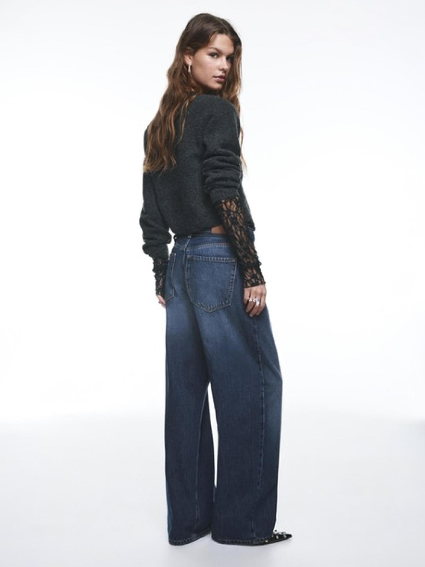 Baggy Jeans in dunkler Waschung