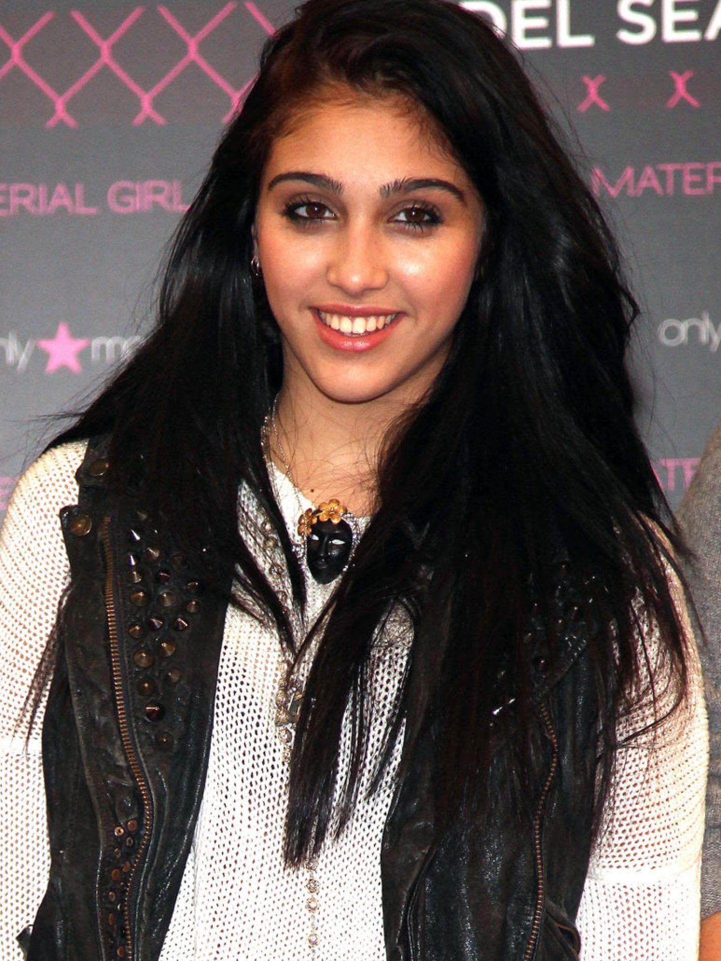 Lourdes Leon Lourdes Leon