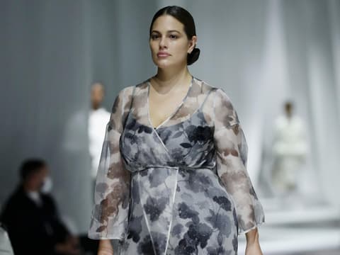 Fendi Frühling Sommer 2021 Runway