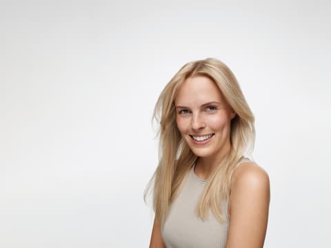 Mit der Plex Care Serie von Balea kehrt der Glanz in die Haare zurück Mit der Plex Care Serie von Balea kehrt der Glanz in die Haare zurück