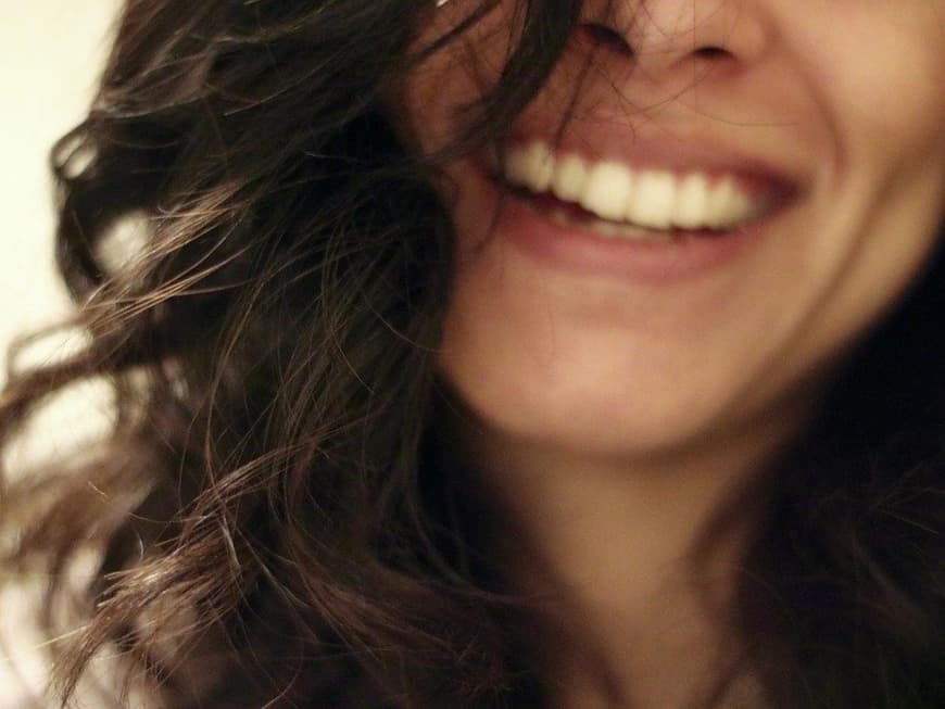 Strahlendes Lächeln Strahlendes Lächeln