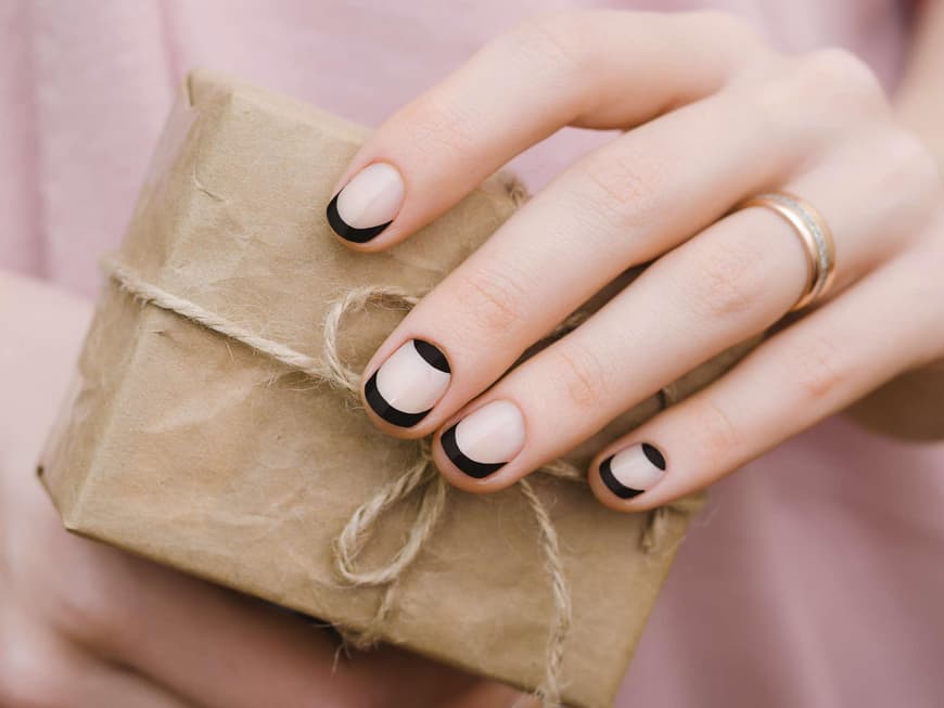 Frensh Nails