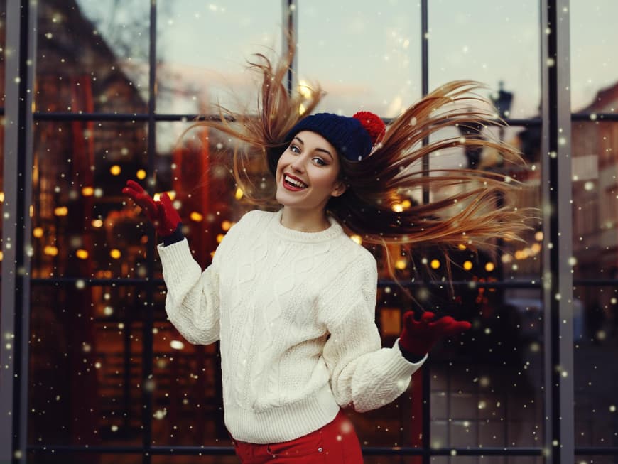 Frau Winter fröhlich