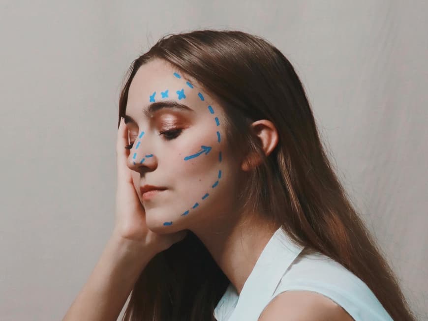 Frau Schönheitsoperation