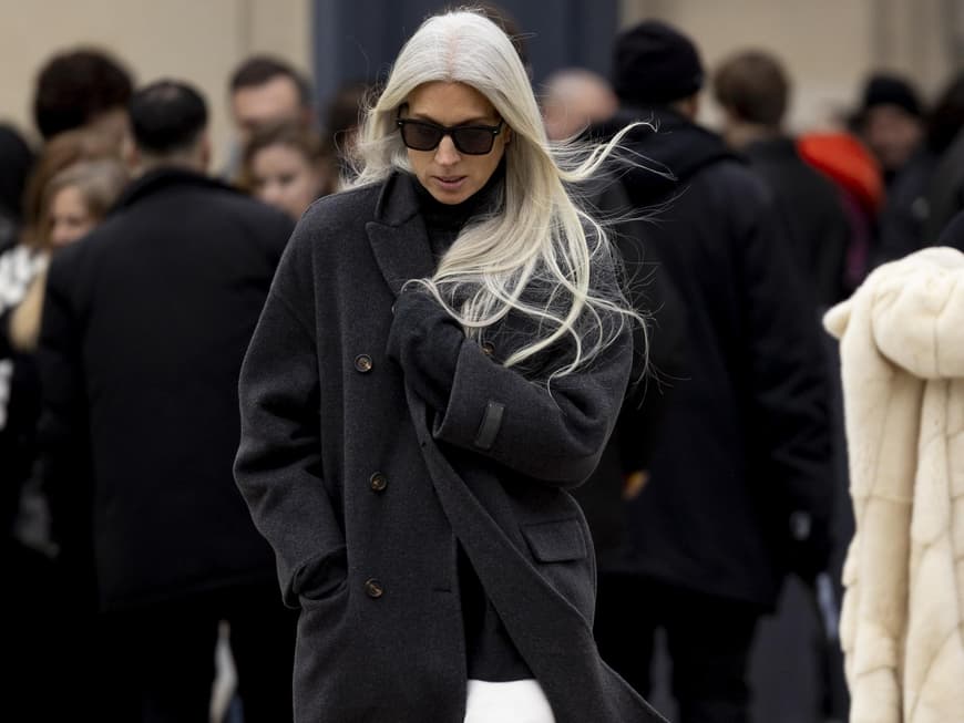 Frau Sonnenbrille lange Haare