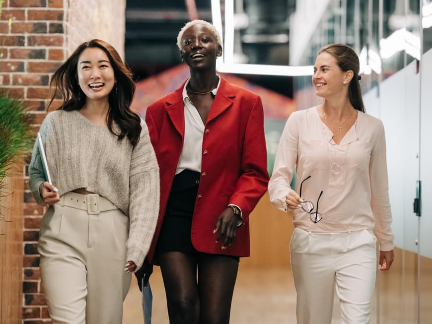 Frauen im Büro