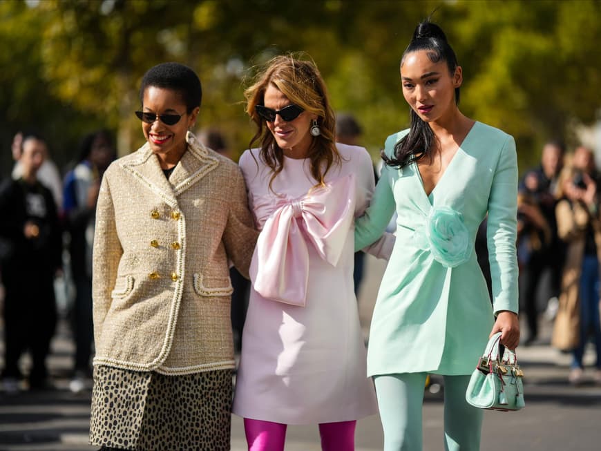 3 stylische Frauen