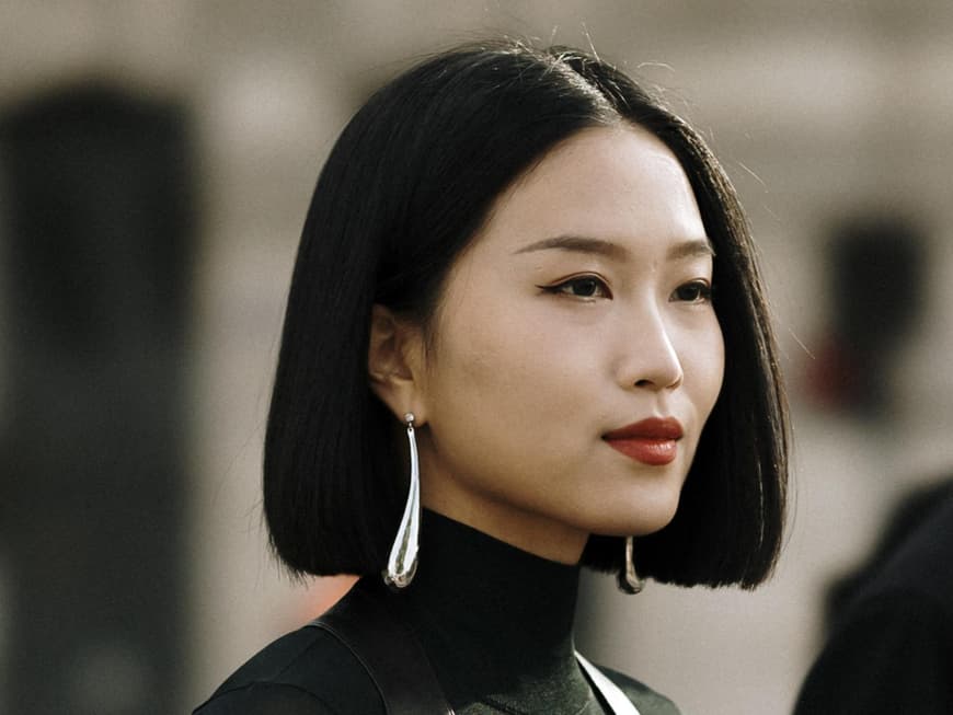 Asymmetric Bob