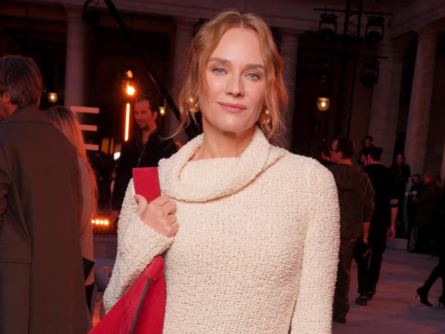 Diane Kruger trägt jetzt Copper Haare. Diane Kruger mit Copper Haaren