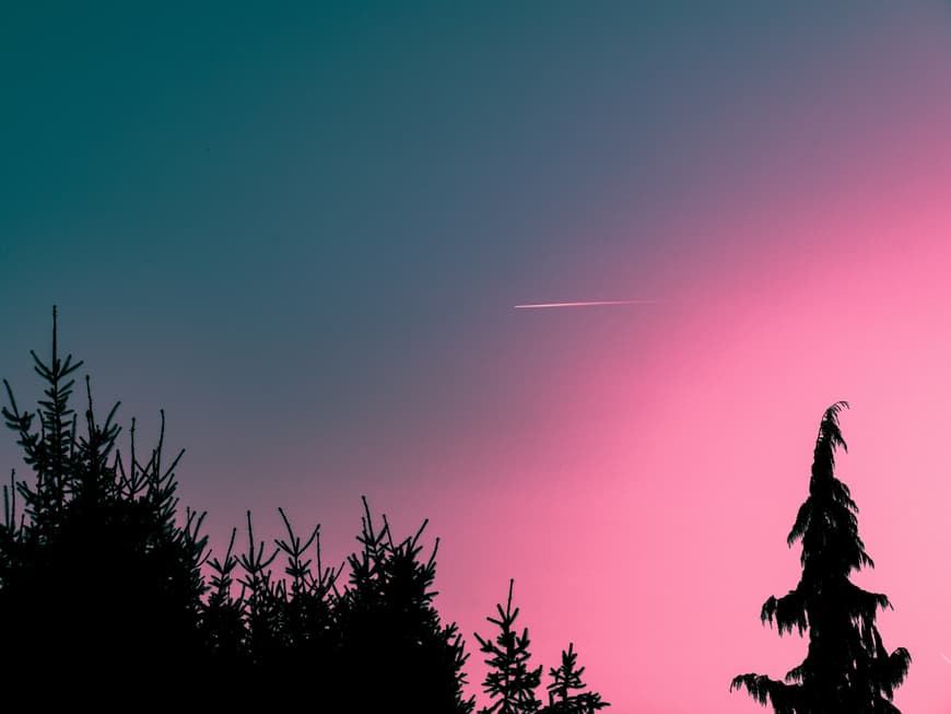 Abendhimmel mit Sternschnuppe