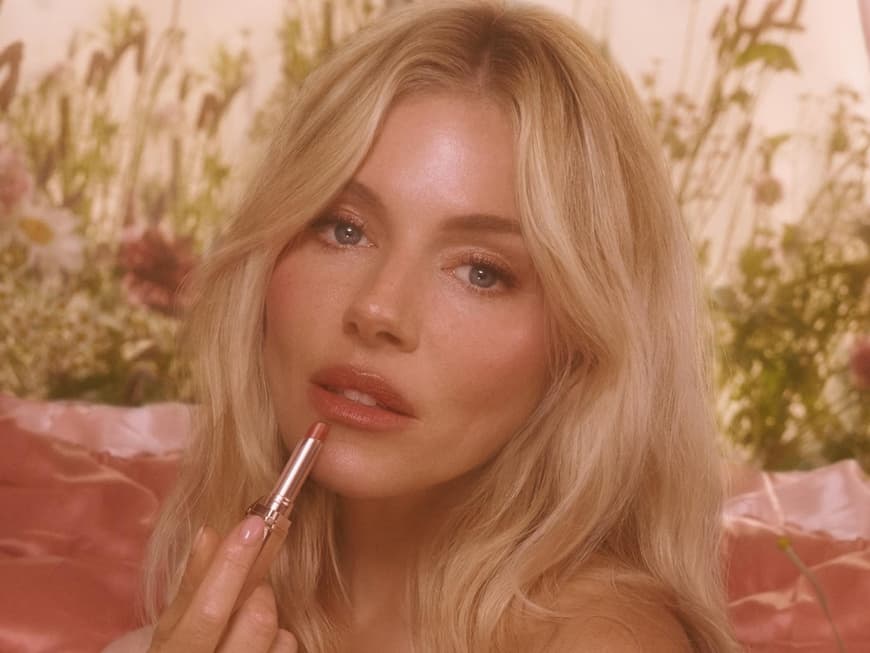 Sienna Miller für Charlotte Tilbury
