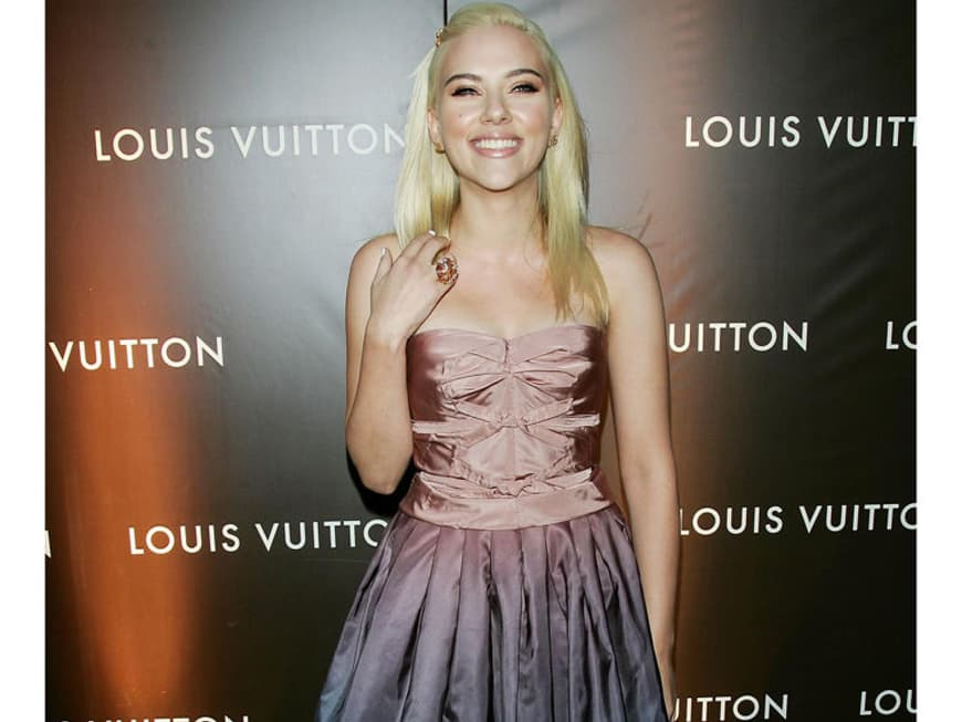 Scarlett Johansson Louis Vuitton Party