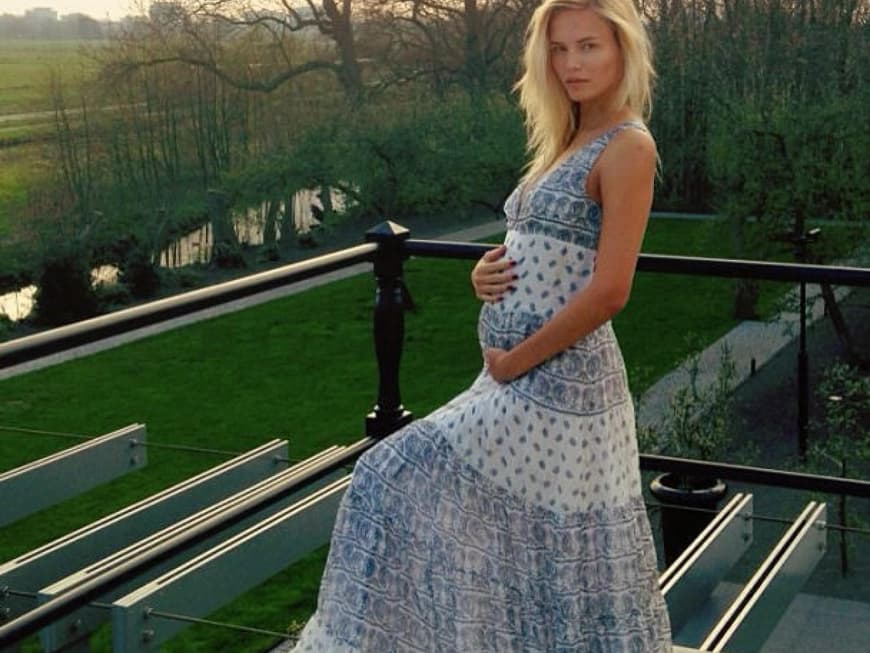 Natasha Poly ist schwanger