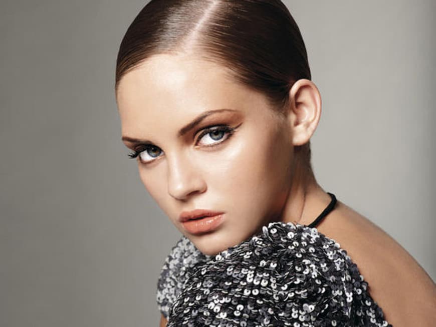 Frau mit Eyeliner