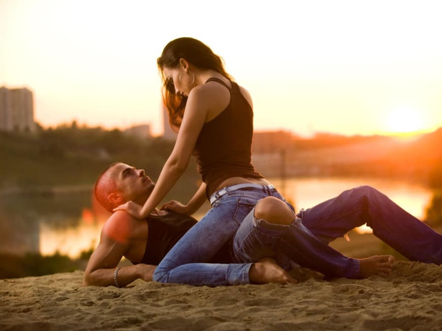 Sex an ungewöhnlichen Orten Sex an ungewöhnlichen Orten