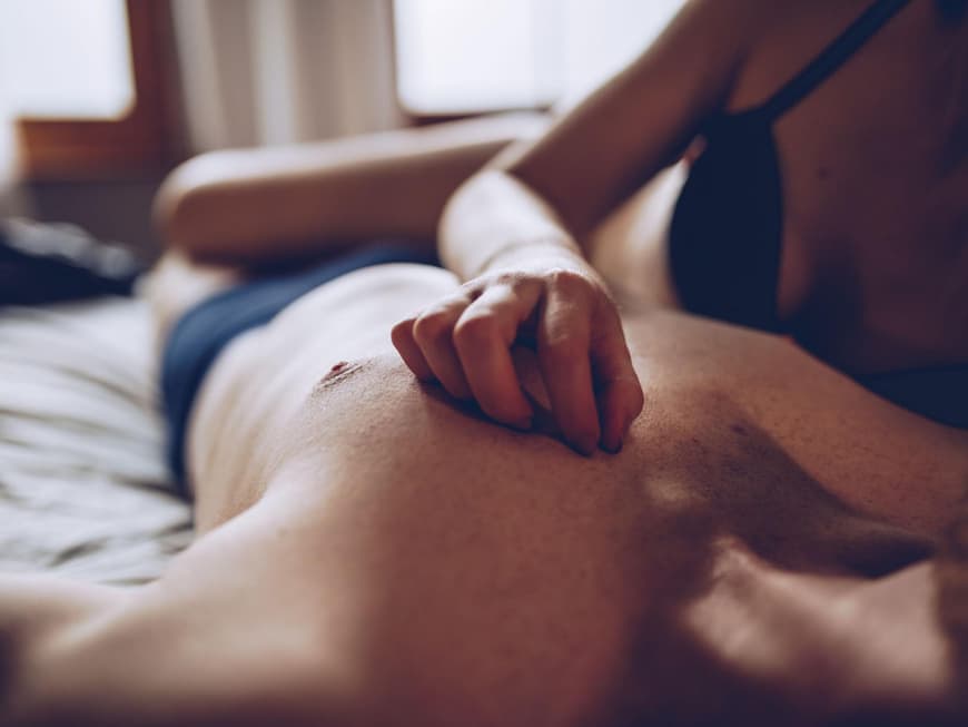5-spiele-fuer-richtig-heissen-sex-orgasmus-hinauszoegern