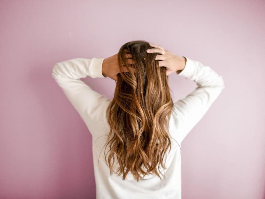 diese-5-fehler-machen-alle-frauen-beim-haare-kämmen