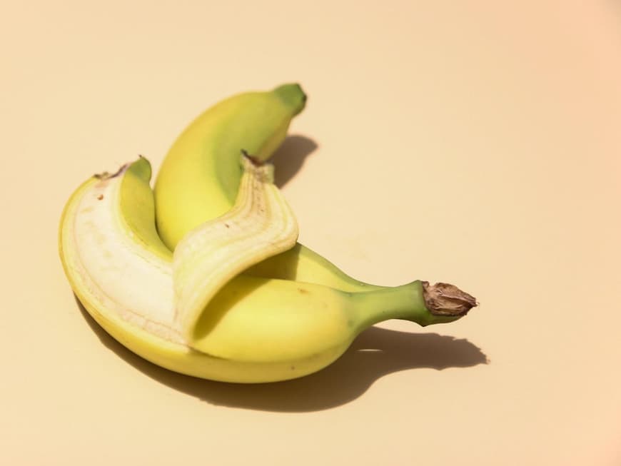 Wie die 68er-Position funktioniert, liest du hier. Zwei Bananen liegen aneinander