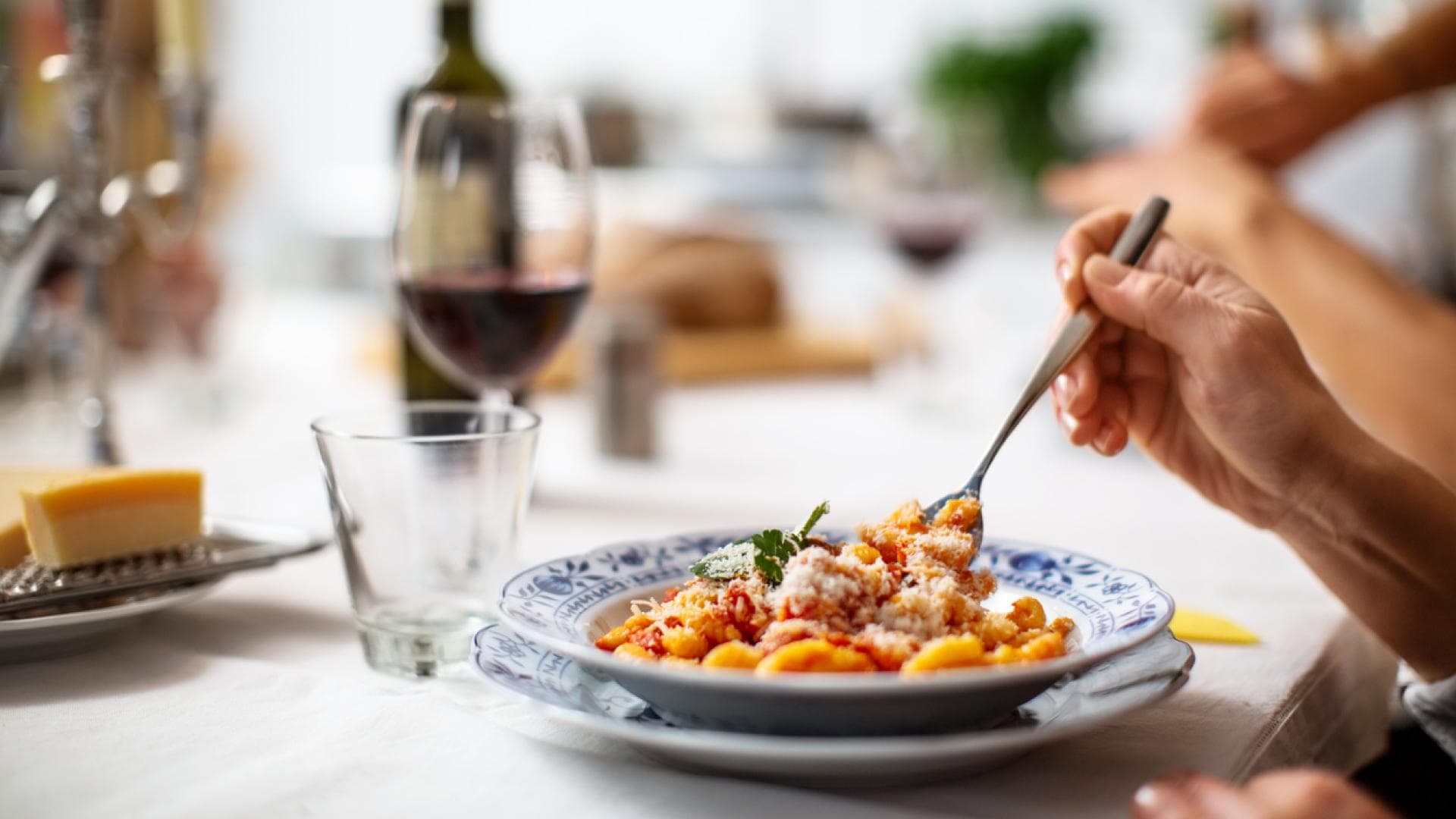 Rezept: Diese Schupfnudelpfanne mit Zucchini und Paprika ist mein ... Rezept: Diese Schupfnudelpfanne mit Zucchini und Paprika ist mein ...