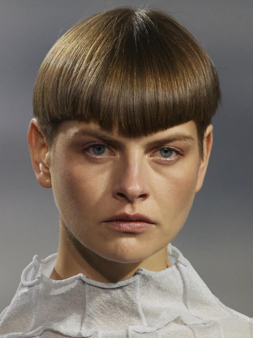 Bowl Cut Frauen 2023